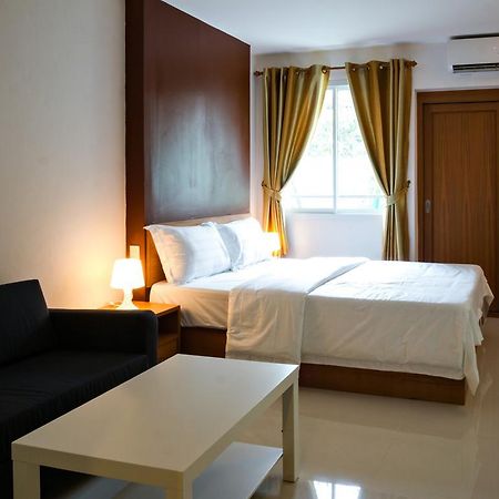Nrv Place Apart Hotel Bangkok Bagian luar foto