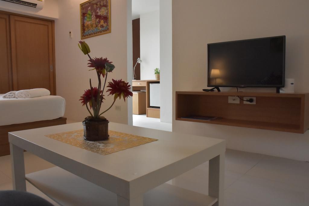 Nrv Place Apart Hotel Bangkok Bagian luar foto