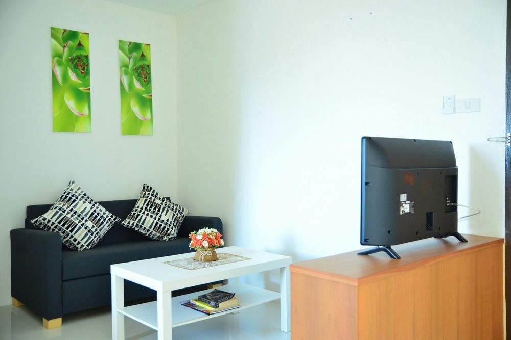 Nrv Place Apart Hotel Bangkok Bagian luar foto